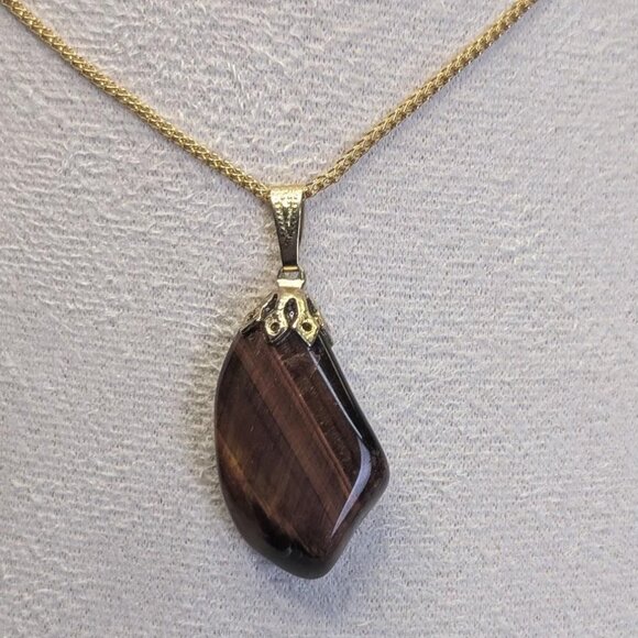 3 for $30 Vintage dark Tiger eye stone | gold tone pendant on chain - Picture 1 of 9